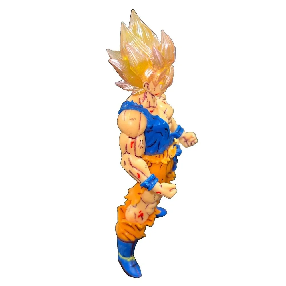 25N29/ This is a Bandai FiguartsZERO Super Saiyan SonGoku figurefrom the Dragon